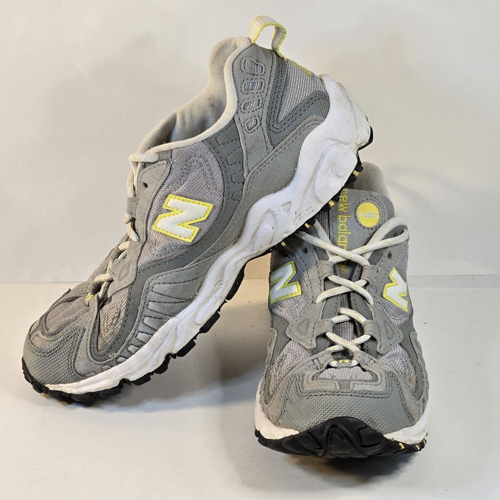 New Balance 485 Womens Size 7 B Trail Running Shoes Gray White Athletic Trainers
